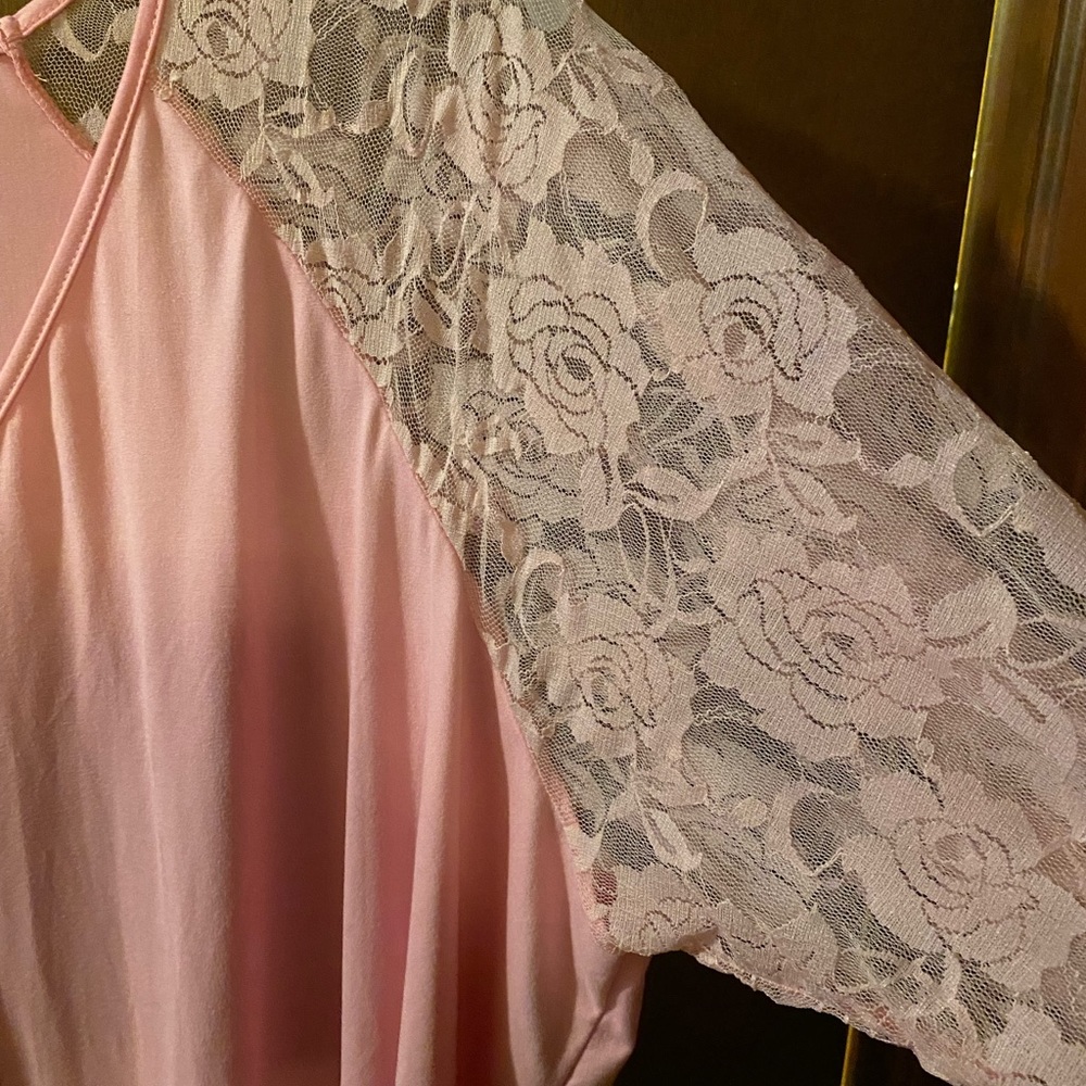 BeCurvy Pink & Lace Blouse